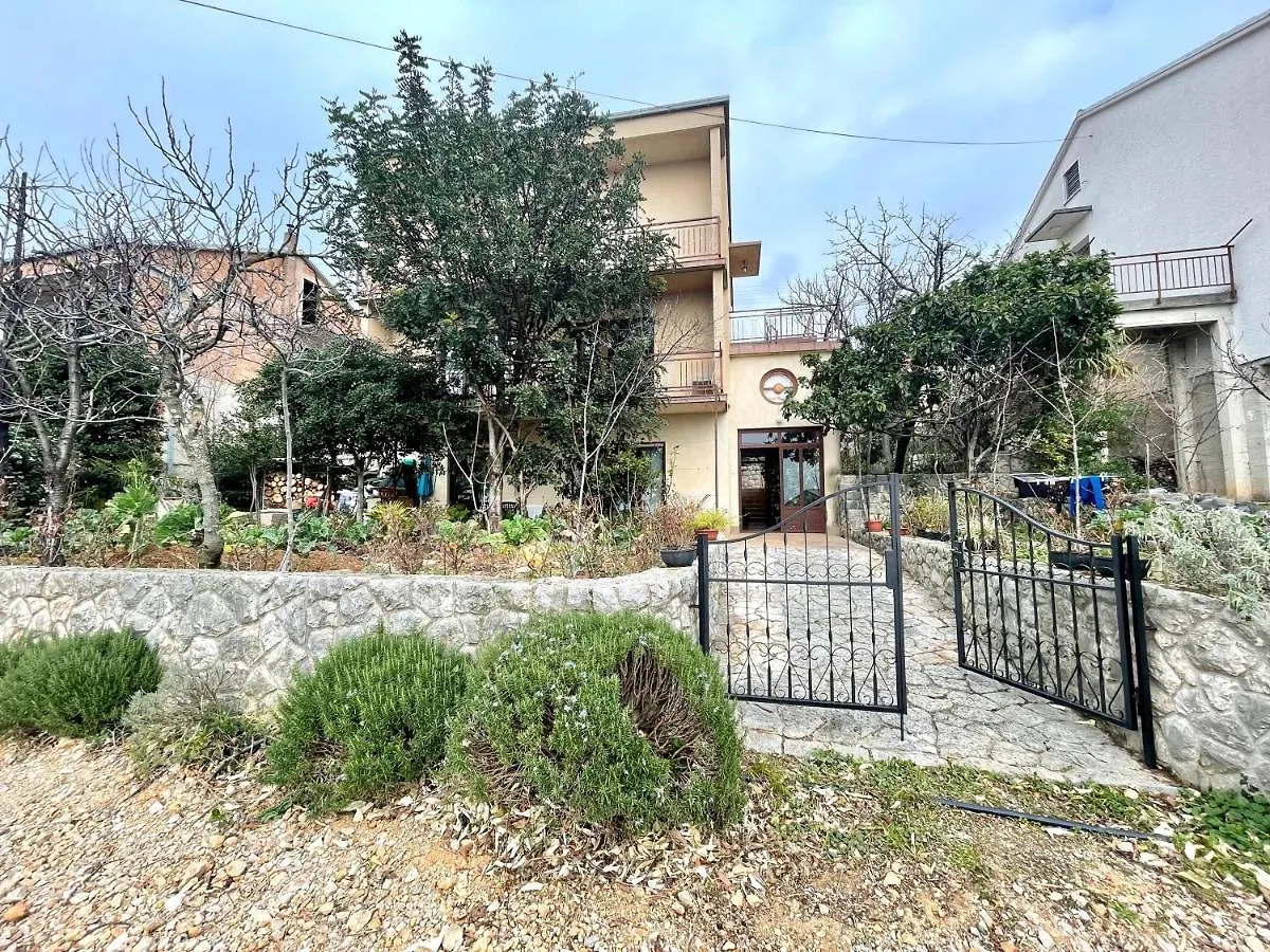 Apartment Apartmani Niro Dramalj Croatia