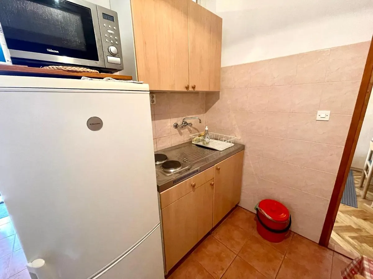 Apartmani Niro Dramalj 0*,